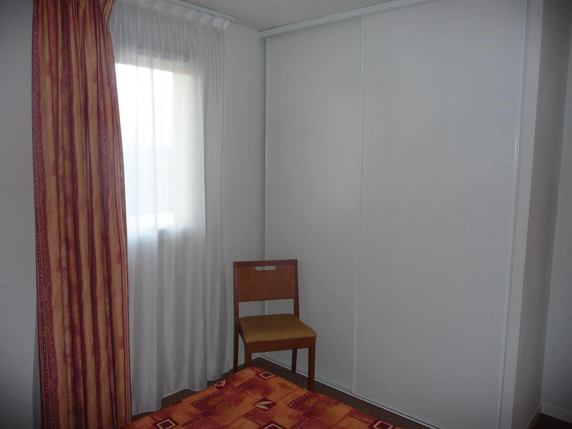 Aerel Hotel Aeroport Μπλανιάκ Εξωτερικό φωτογραφία