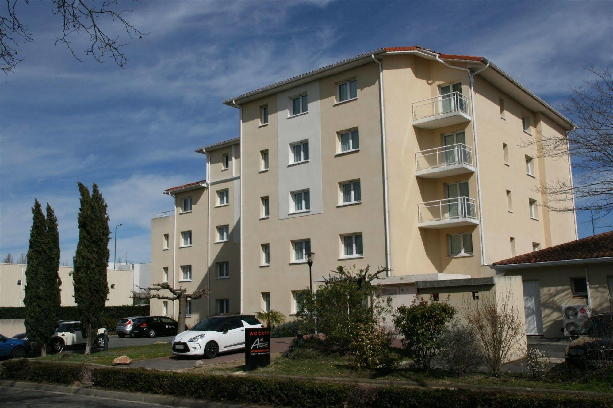 Aerel Hotel Aeroport Μπλανιάκ Εξωτερικό φωτογραφία