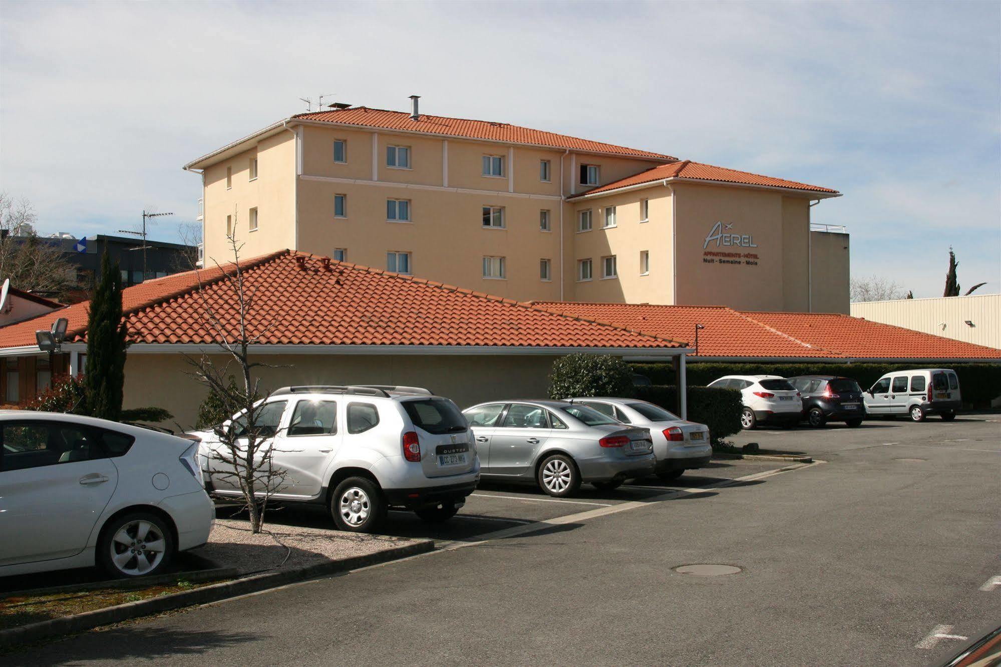 Aerel Hotel Aeroport Μπλανιάκ Εξωτερικό φωτογραφία